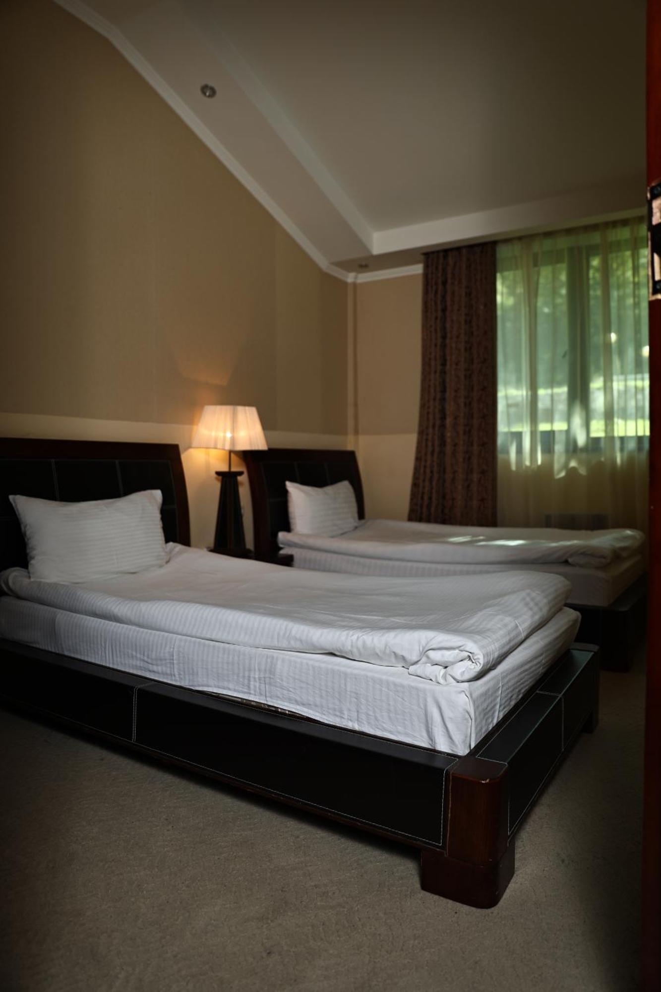 Dilijan Park Resort & Villas エクステリア 写真